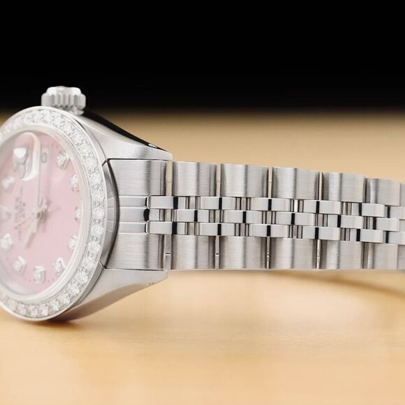 LADIES ROLEX DATE PINK DIAMOND DIAL 18K WATCH - Picture 4 of 7